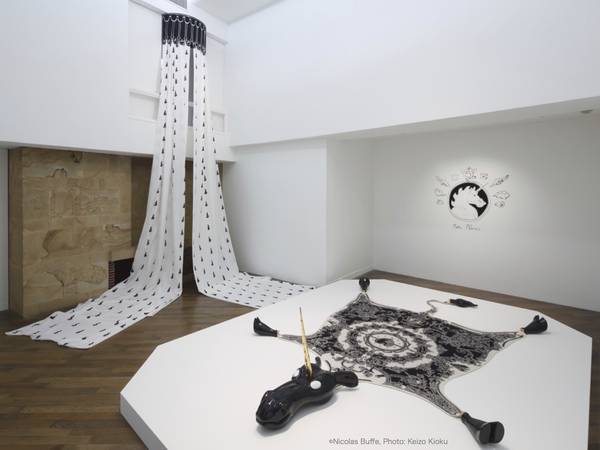 Nicolas Buffe, The Dream of Polifilo, Hara Museum 10 first room, Peau de Licorne, Cité de la Tapisserie, Aubusson (photo by Keizo Kioku)