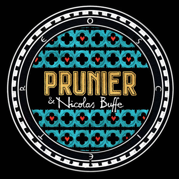 Venetian oculi and hearts_1k7